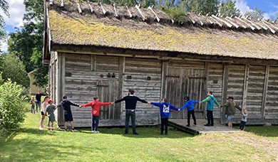 Lekar i Fornbyn Västergötlands Museum