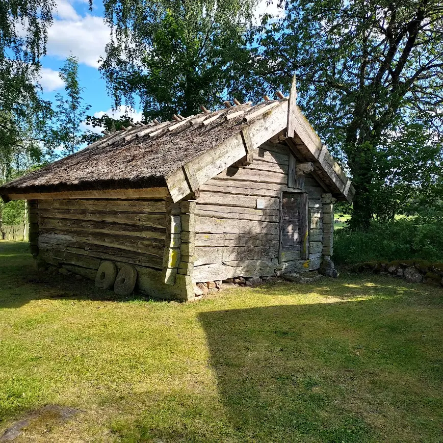 Tips från Västergötlands museum - september 2 nr 10 harlunda skrelundagarden kvarnbod